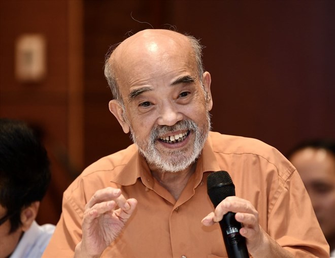 GS.TSKH Đặng Hùng Võ - nguyên Thứ trưởng Bộ Tài nguyên và Môi trường (nay là Bộ Nông nghiệp và Môi trường) - cho rằng, bảng giá đất biến động mạnh sẽ ảnh hưởng đến giá nhà. Ảnh: Cao Nguyên