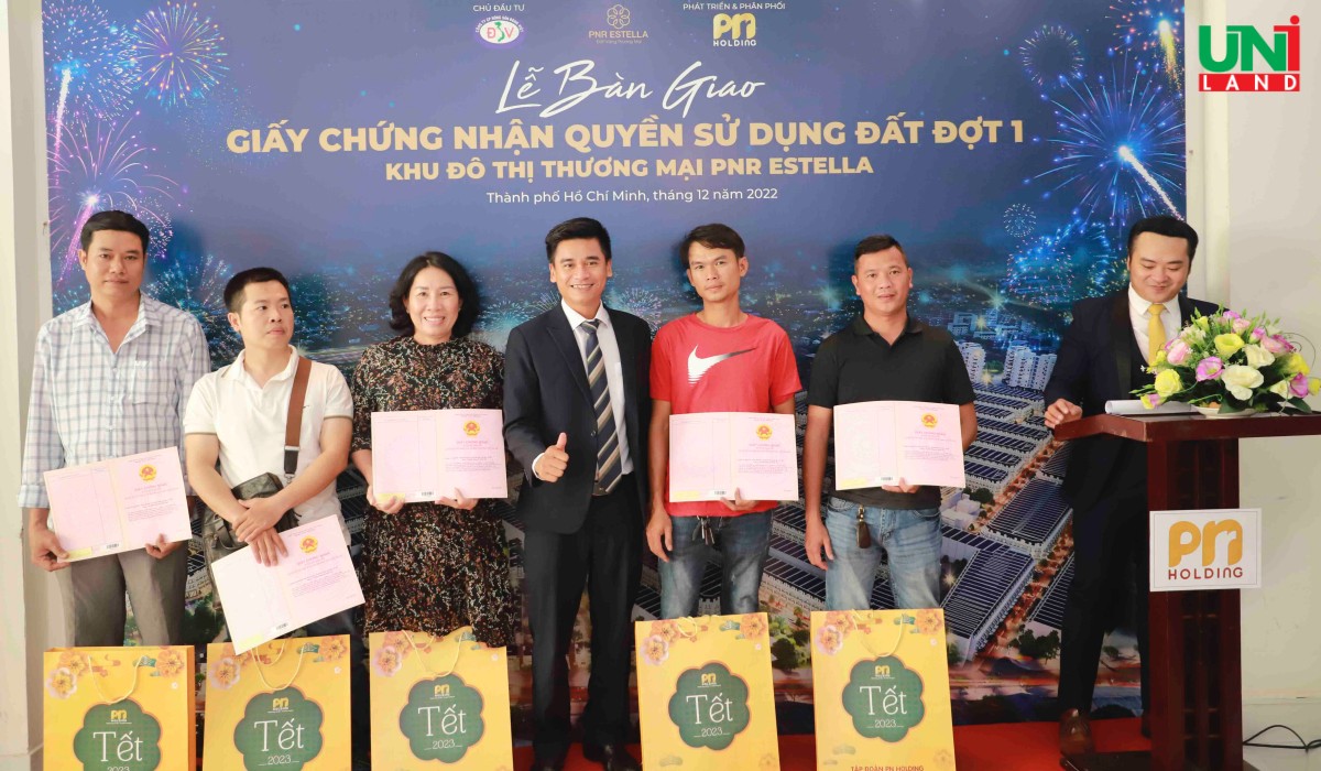 Lễ bàn giao sổ đợt 1 dự án Khu đô thị Estella City